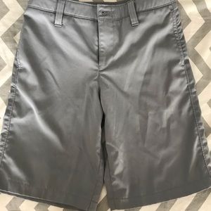 Under Armour Boys Golf Shorts - Sz 10